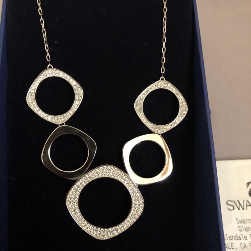 Swarovski necklace - Picture 2 of 3